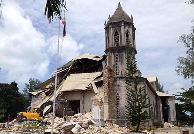 Dauis Church damage